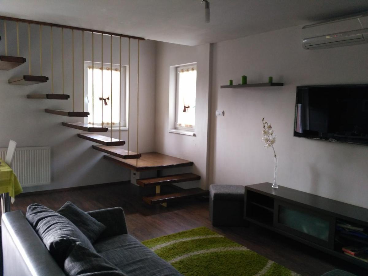 Family Holiday Apartman Nyiregyhaza Luaran gambar